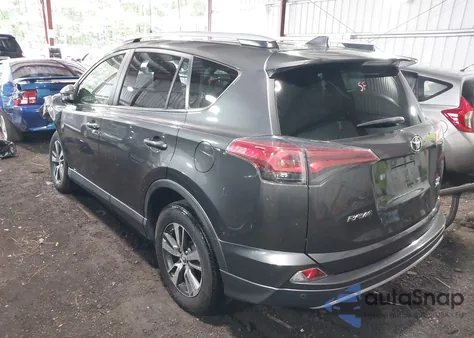 2018 Toyota Rav4 Xle из США, поврежденный, VIN JTMRFREV5JJ744087